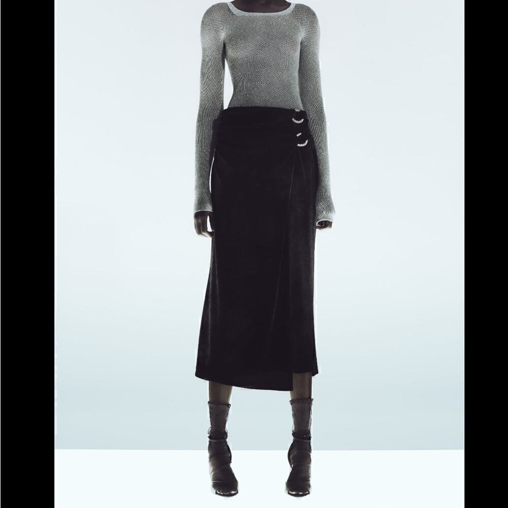 SIZE XS - RHINESTONE RING VELVET MIDI SKIRT - BRAND NEW WITH TAG - Picture 1 of 10